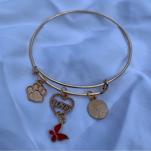 Brand New! Handmade! Adjustable Charm Bracelet - Picture 5 of 5